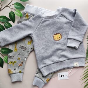 Kostiumėlis su liūtuku