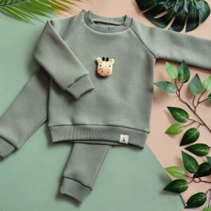 Kostiumėlis su žirafyte