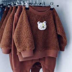 Karamelinis kostiumėlis