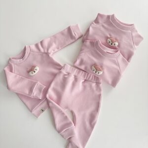 Baby pink kostiumėlis